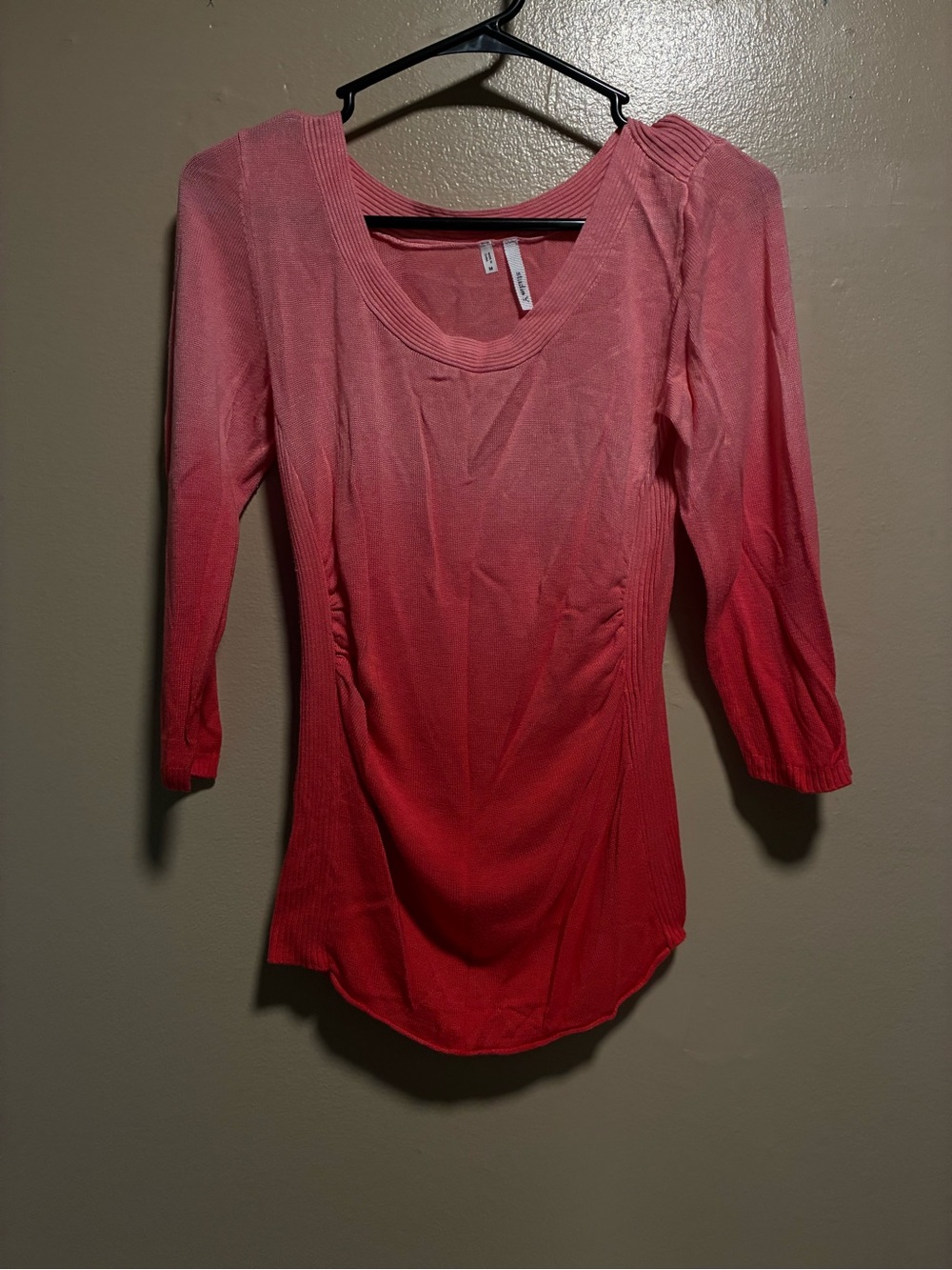 Studio Y Ombre Scoop Neck 3/4 Sleeve Top - Pink to Red
